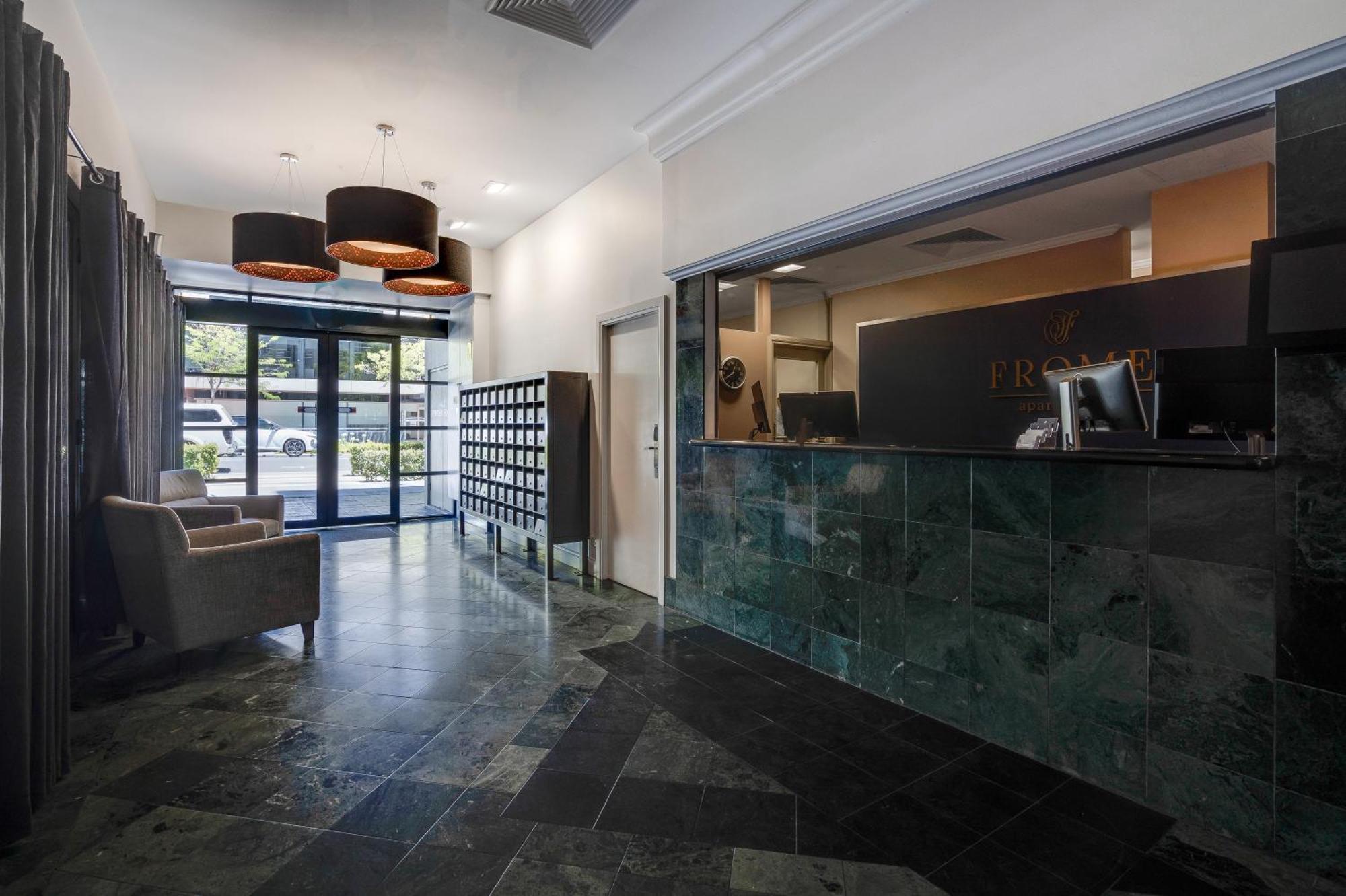 Frome Apartments แอดิเลด ภายนอก รูปภาพ