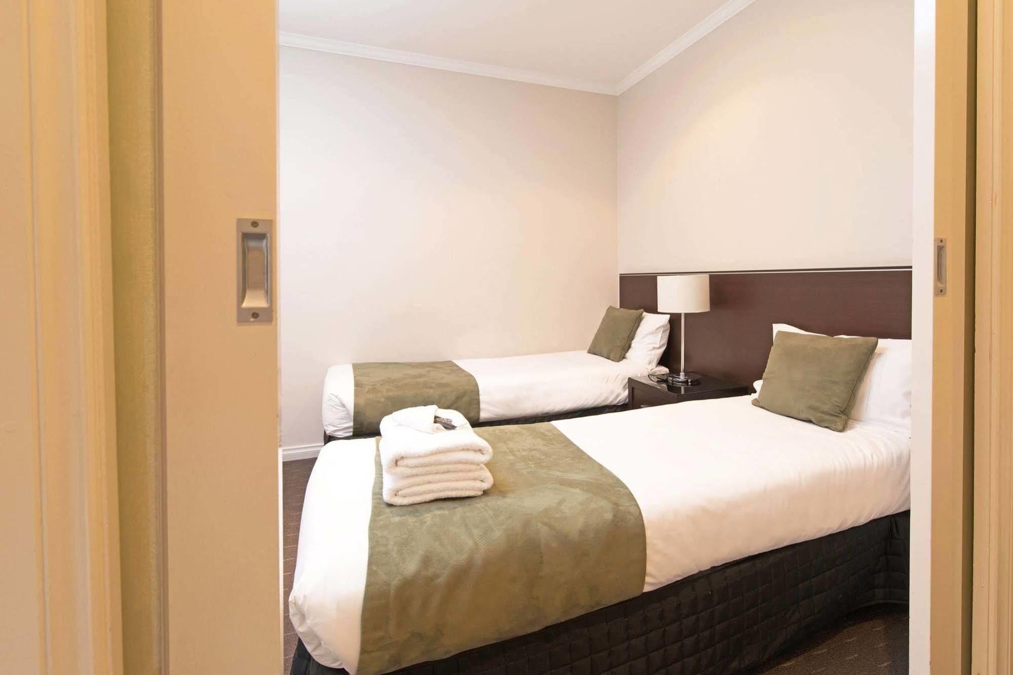Frome Apartments แอดิเลด ภายนอก รูปภาพ